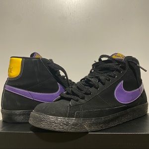 Nike Blazer Black Lakers colors